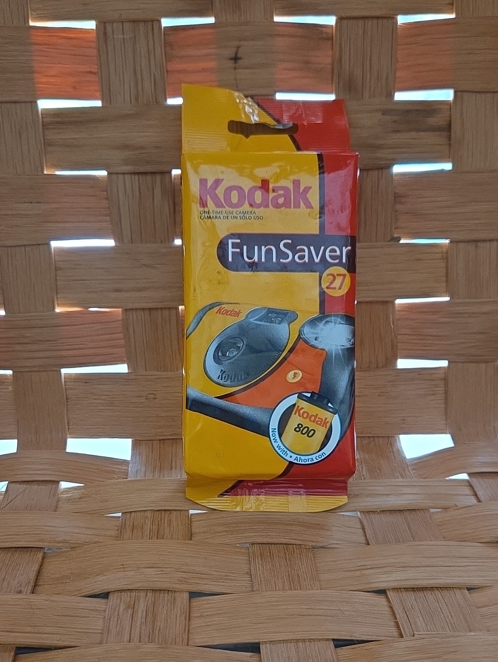 KODAK FUNSAVER. VINTAGE 27 ONE-TIME-USE CAMERA, EXPIRED 2007, UNOPENED.